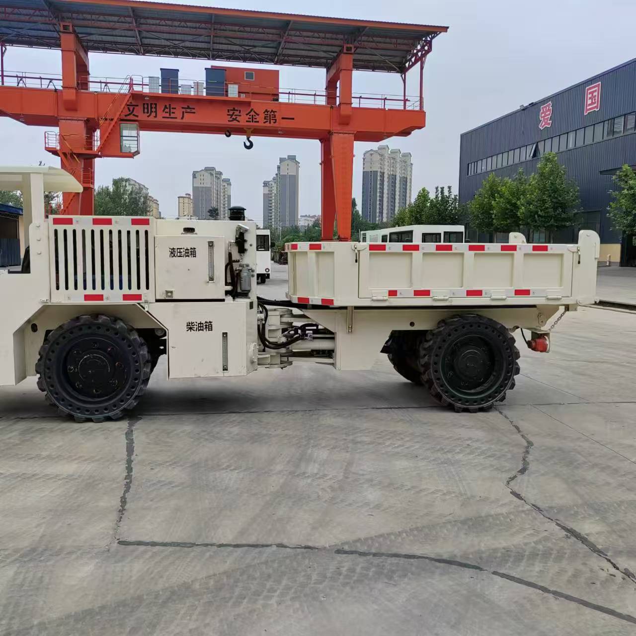 WCJ3E三噸鉸接車