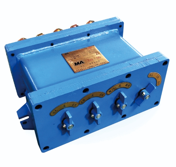 礦用隔爆型柴油機(jī)車用控制箱